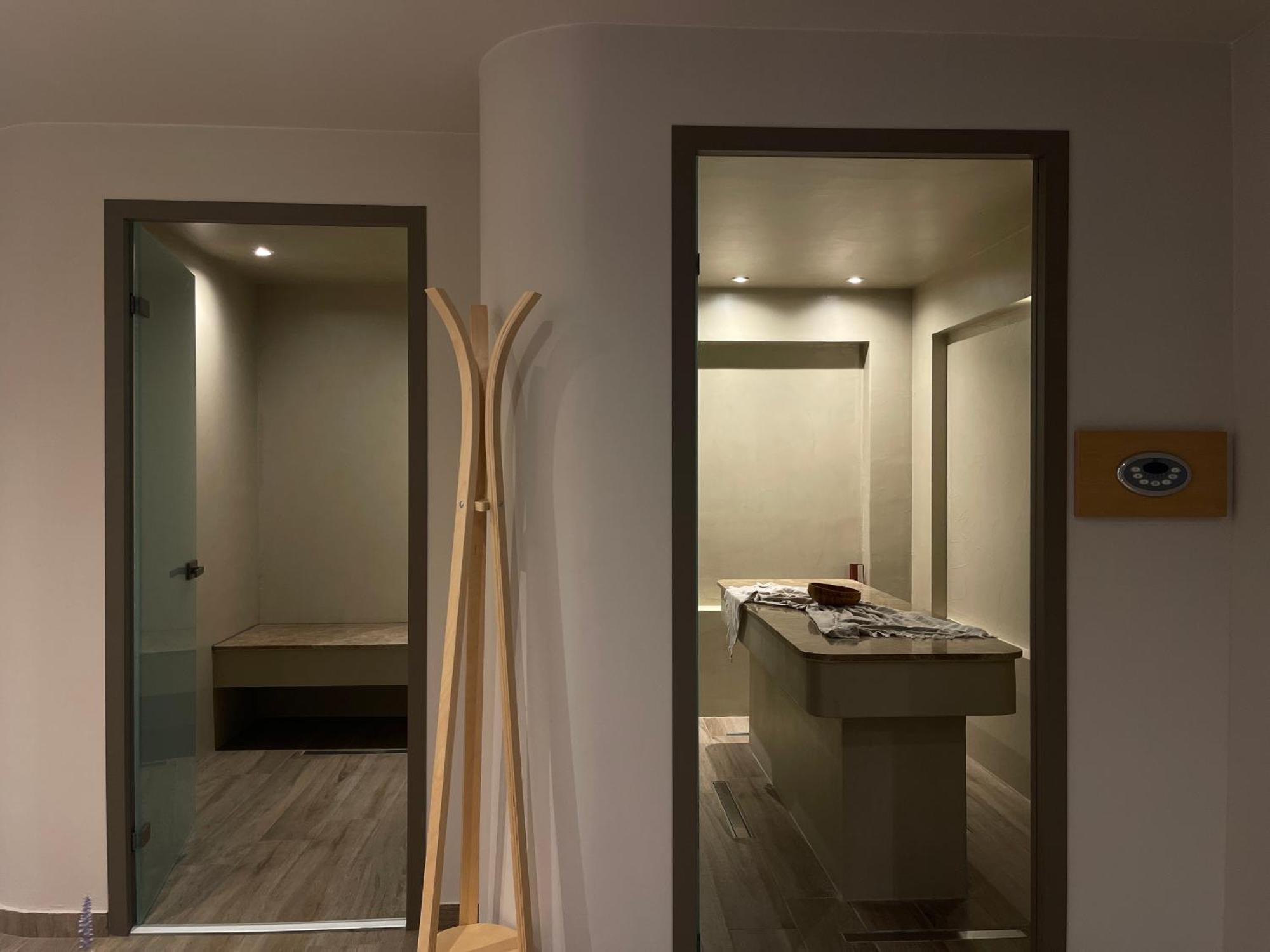 Diapori Suites Hotel Kardhamili Eksteriør billede