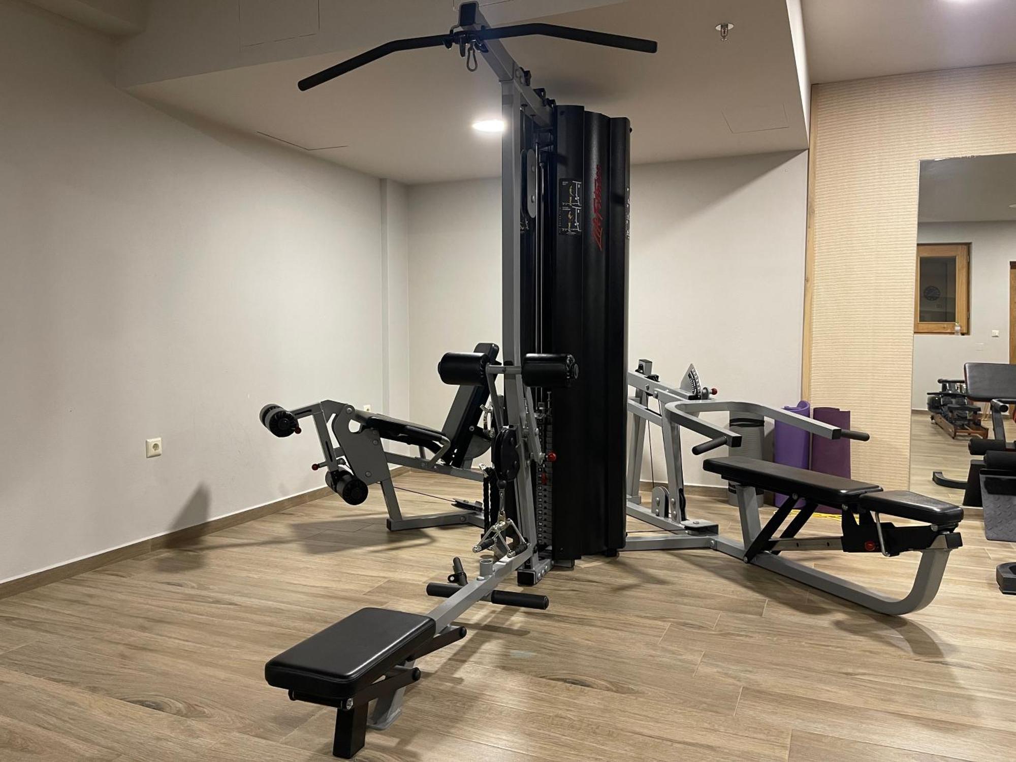 Diapori Suites Hotel Kardhamili Eksteriør billede